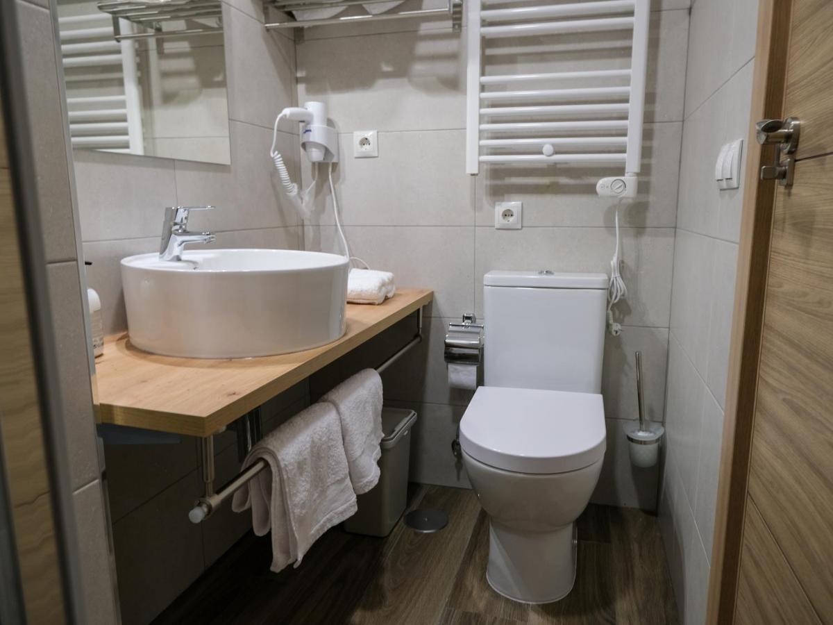 Alianza Suites Madrid Exterior photo