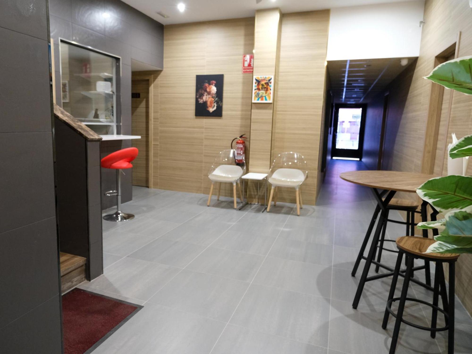 Alianza Suites Madrid Exterior photo